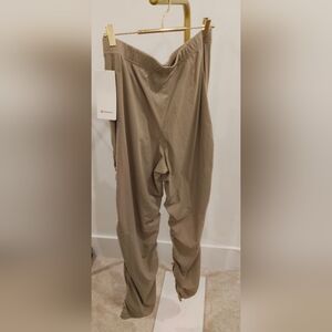 lululemon athletica Men's Khaki Chinos